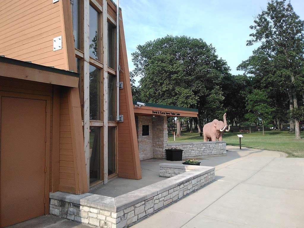 Phillips Park Visitors Center | 1000 Ray Moses Dr, Aurora, IL 60505 | Phone: (630) 256-3730