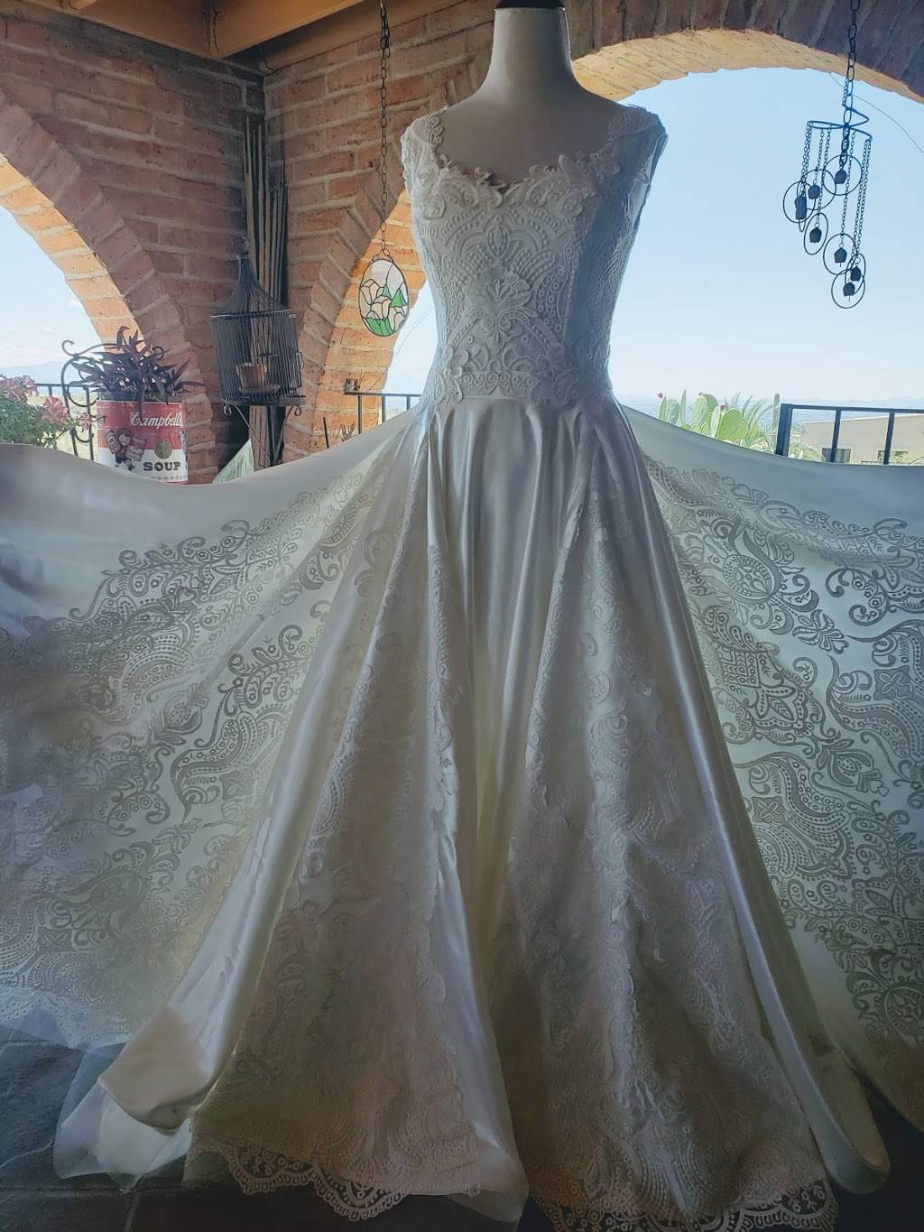 Hem and Her Bridal | 4004 N Stone Ave, Tucson, AZ 85705, USA | Phone: (520) 887-4739