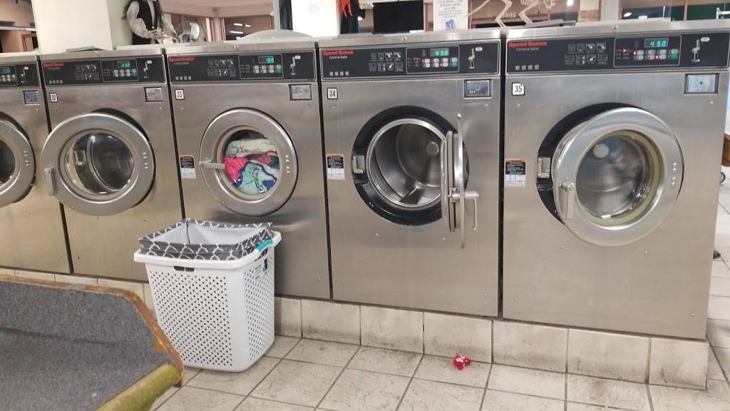 Super Laundry | 2890 Fletcher Pkwy, El Cajon, CA 92020, USA | Phone: (619) 465-6943