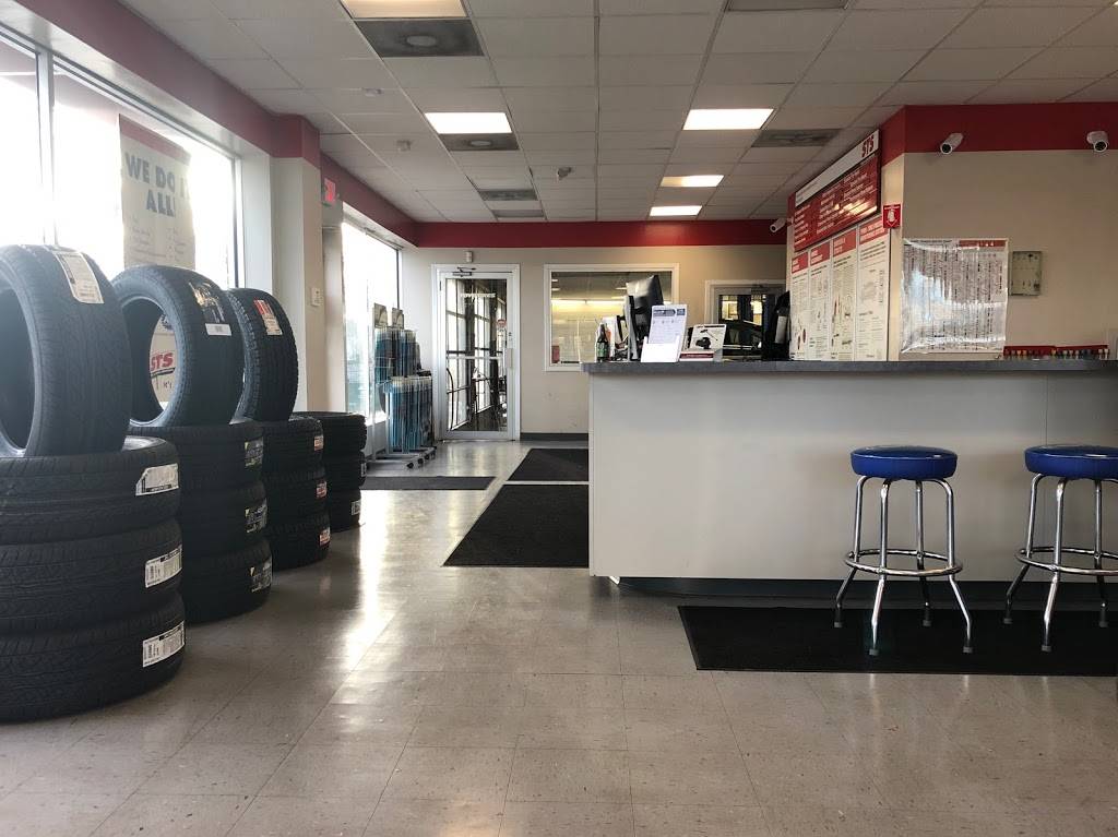 STS Tire | 420 Hillside Avenue, New Hyde Park, NY 11040, USA | Phone: (516) 267-5244