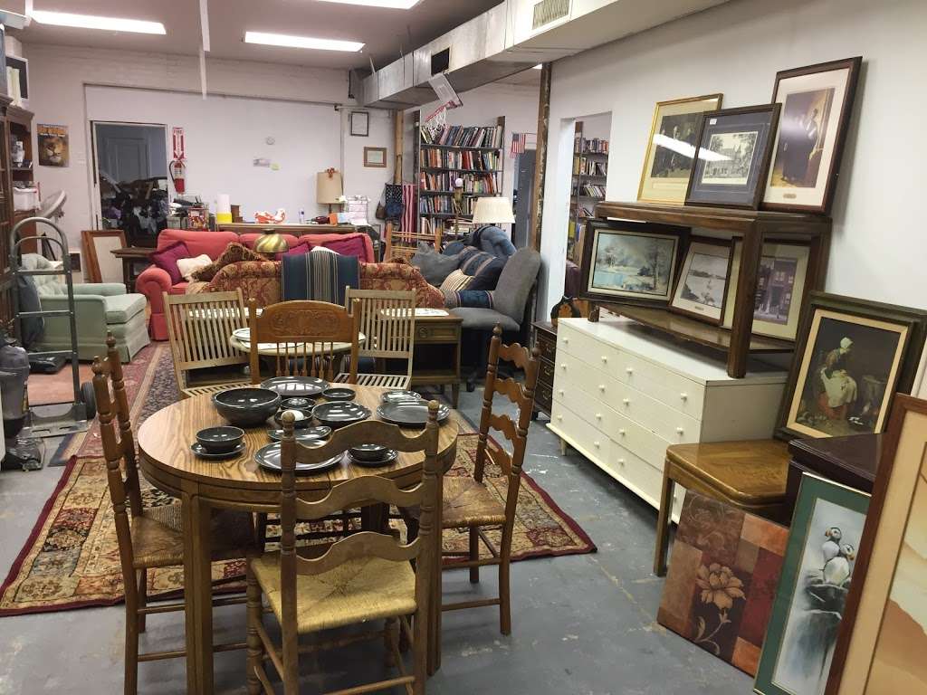 Souls Harbor Thrift Store | 112 Elm St, Seagoville, TX 75159, USA | Phone: (972) 287-9298