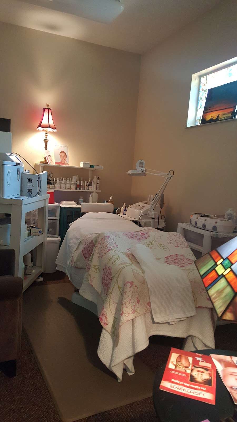 Restoration Desirees Wellness Spa & Boutique | 205 W Washington St C, Minneola, FL 34715, USA | Phone: (352) 989-5813