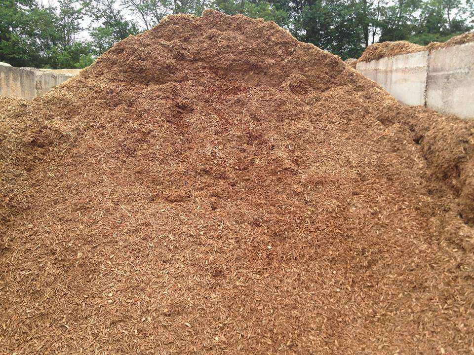 Mr Mulch Delaware | 4821 Summit Bridge Rd, Middletown, DE 19709, USA | Phone: (302) 378-1000