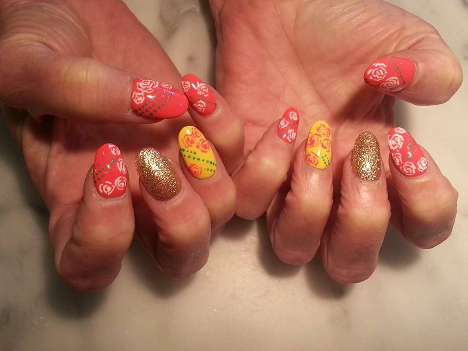 Deluxe Nail Salon and Spa | 7835 Camargo Rd, Cincinnati, OH 45243, USA | Phone: (513) 429-3110