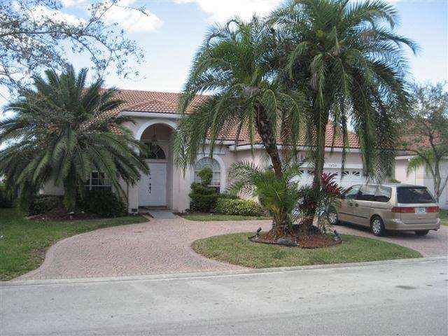 Gardens At Maplewood | 5430 NW 57th Way, Coral Springs, FL 33067, USA | Phone: (954) 255-0221