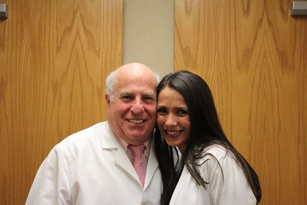 Nassau Plastic Surgical Associates | 1 Expy Plaza #201, Roslyn Heights, NY 11577, USA | Phone: (516) 484-0800