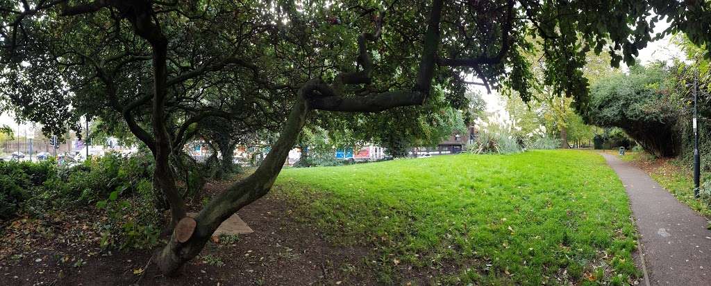 Hazel Road Open Space | A404, London NW10 5PP, UK