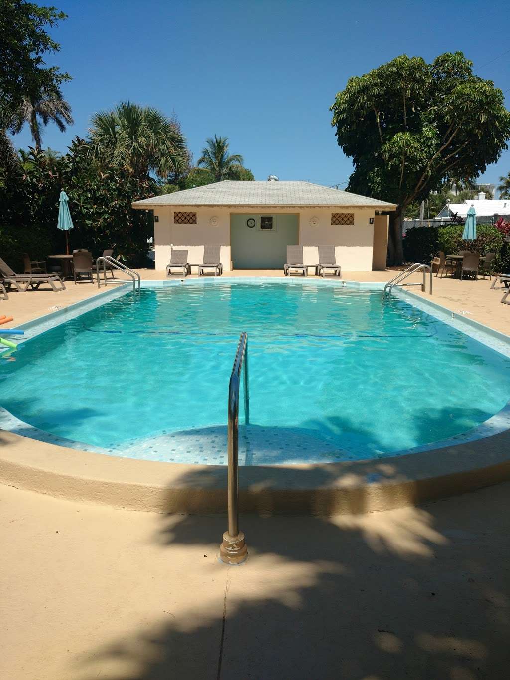 Dover House Resort | 110 S Ocean Blvd, Delray Beach, FL 33483, USA | Phone: (561) 276-0309