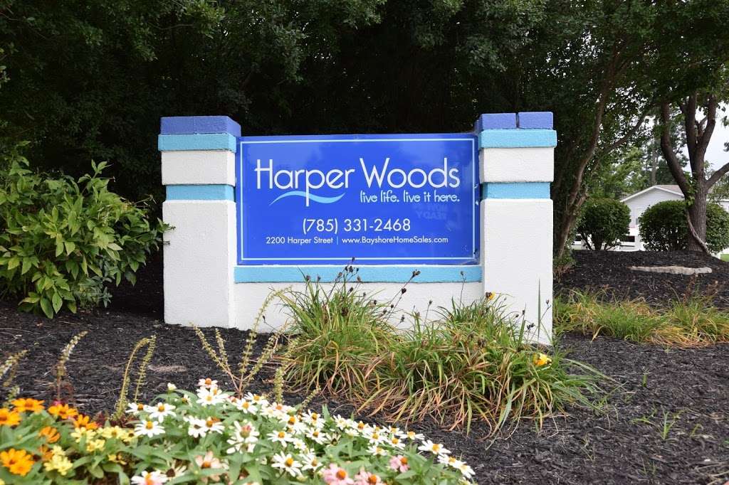 Harper Woods | 2200 Harper St, Lawrence, KS 66046, USA | Phone: (785) 331-2468