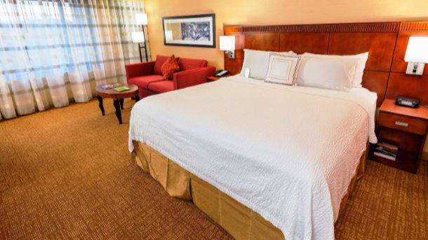 Courtyard by Marriott Newark-University of Delaware | 400 David Hollowell Dr, Newark, DE 19716, USA | Phone: (302) 737-0900