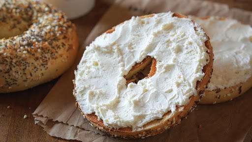 Noahs Bagels | 8985 Venice Blvd ste b, Los Angeles, CA 90034, USA | Phone: (310) 280-0271