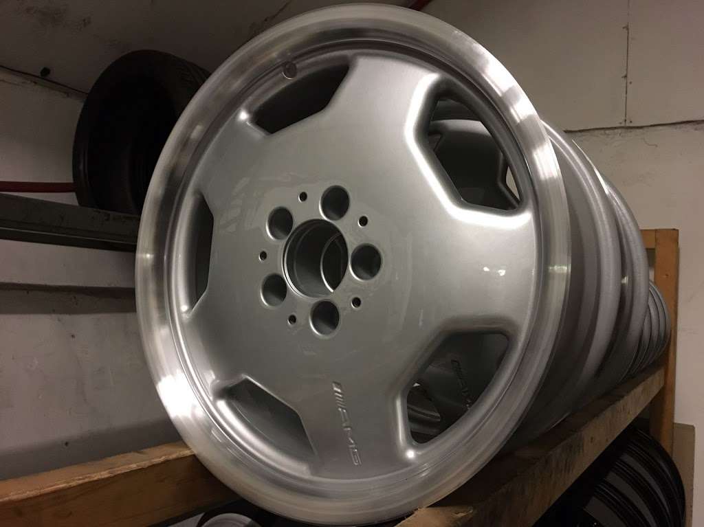 Paint it UK Alloy Wheel Refurbishment Essex | Unit 13 Ardley Works, London Road, Billericay CM12 9HP, UK | Phone: 01277 634968