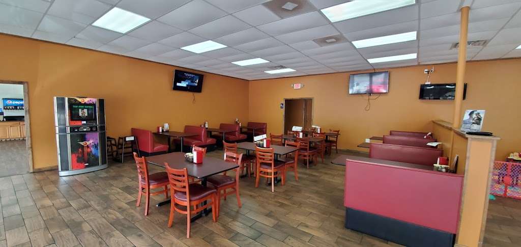 Pizza Pi | 1 S Bi State Blvd #2, Delmar, MD 21875, USA | Phone: (410) 896-5208