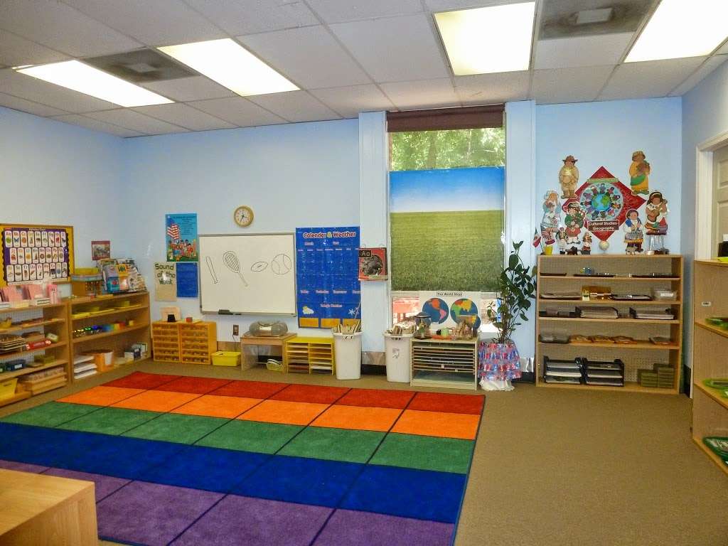 Childrens Manor Montessori School - Ellicott City | 4465 Montgomery Rd, Ellicott City, MD 21043, USA | Phone: (410) 461-6070