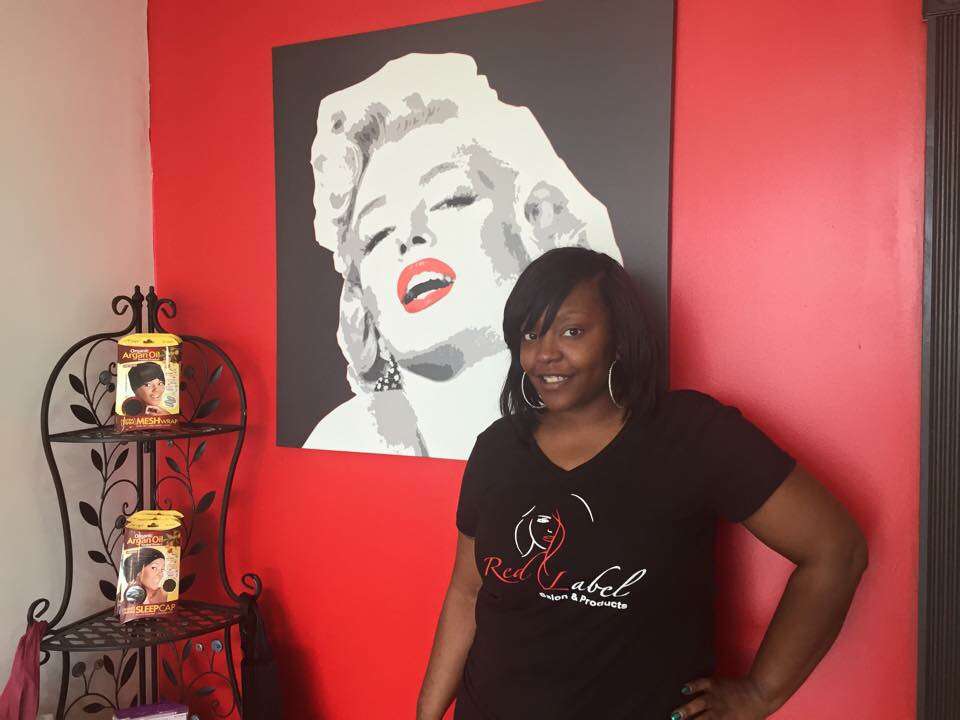 Red Label Salon and Barbers | 4007 Warren Ave, Hillside, IL 60162, USA | Phone: (708) 547-3799