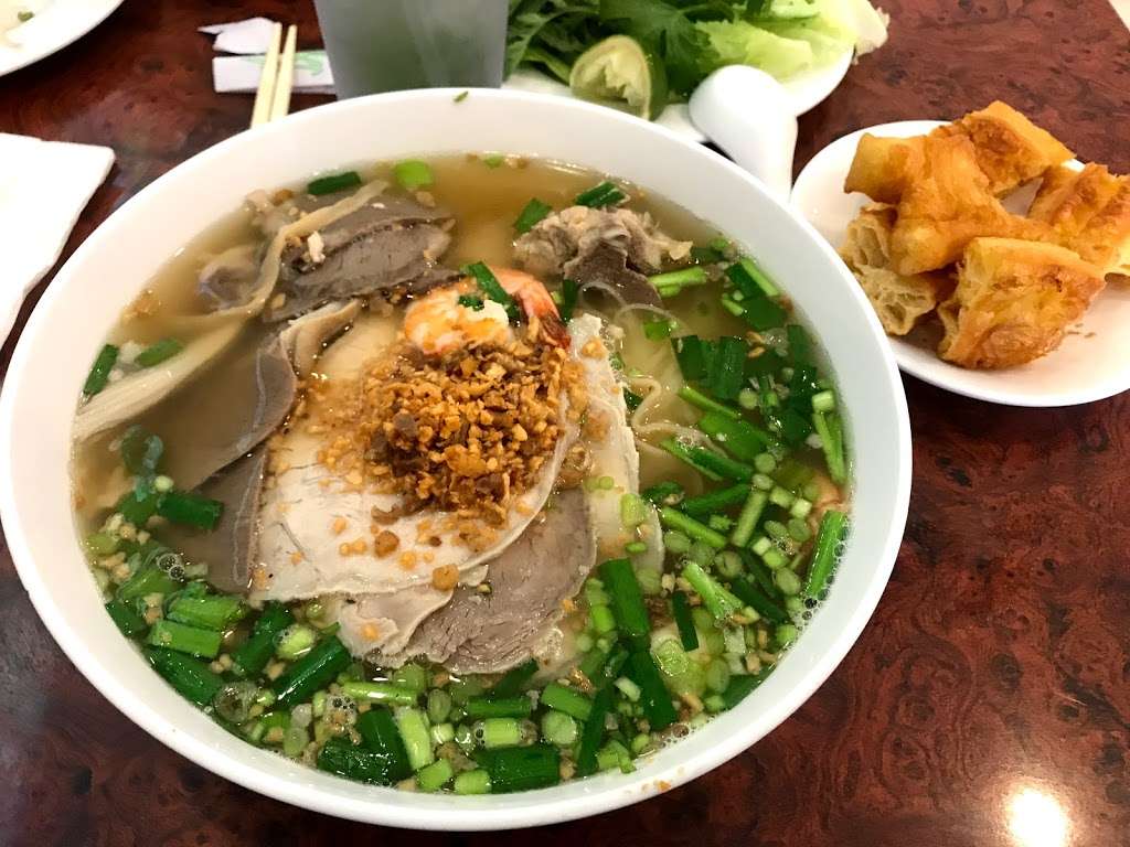 Hủ Tiếu Hồng Phát | 11360 Bellaire Blvd #380, Houston, TX 77072 | Phone: (281) 564-4233