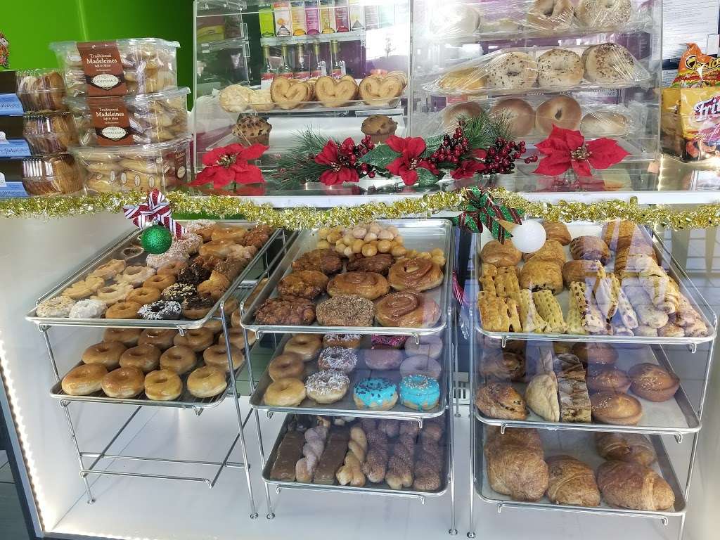 Michelles Donuts | 13758 1/2 Roscoe Blvd, Panorama City, CA 91402, USA | Phone: (818) 810-6794