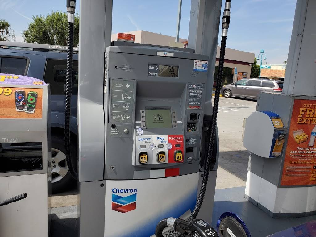 Chevron | 1702 N Tustin St, Orange, CA 92865, USA | Phone: (714) 974-9607