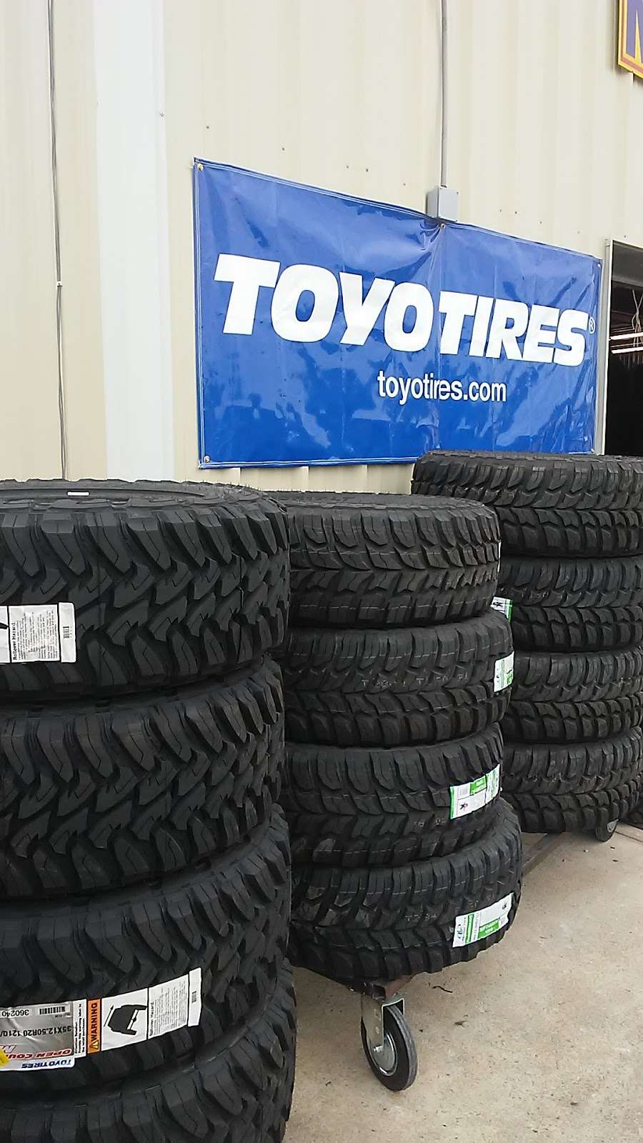 Casias Tire Shop | 17360 TX-16 S, San Antonio, TX 78264 | Phone: (210) 543-0909