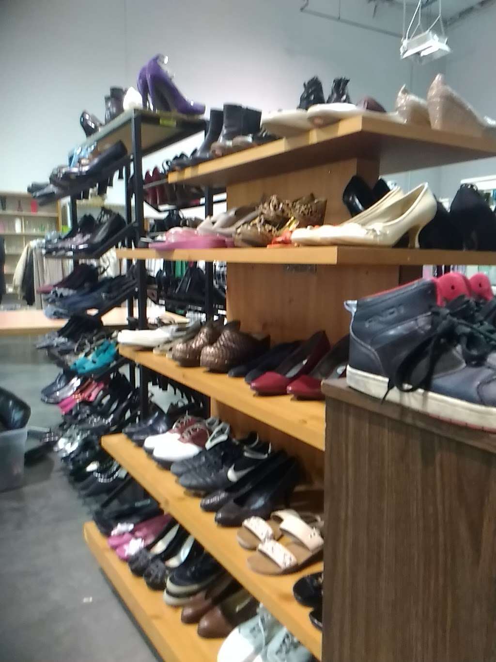 Sacks Thrift Avenue | 2050 Trumble Rd, Perris, CA 92571, USA | Phone: (951) 657-0609 ext. 239