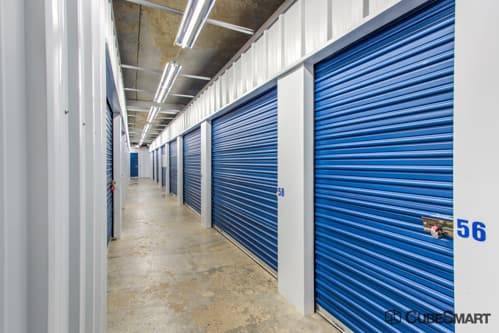 CubeSmart Self Storage | 425 Swiss Ave, Nashville, TN 37211, USA | Phone: (615) 331-5559