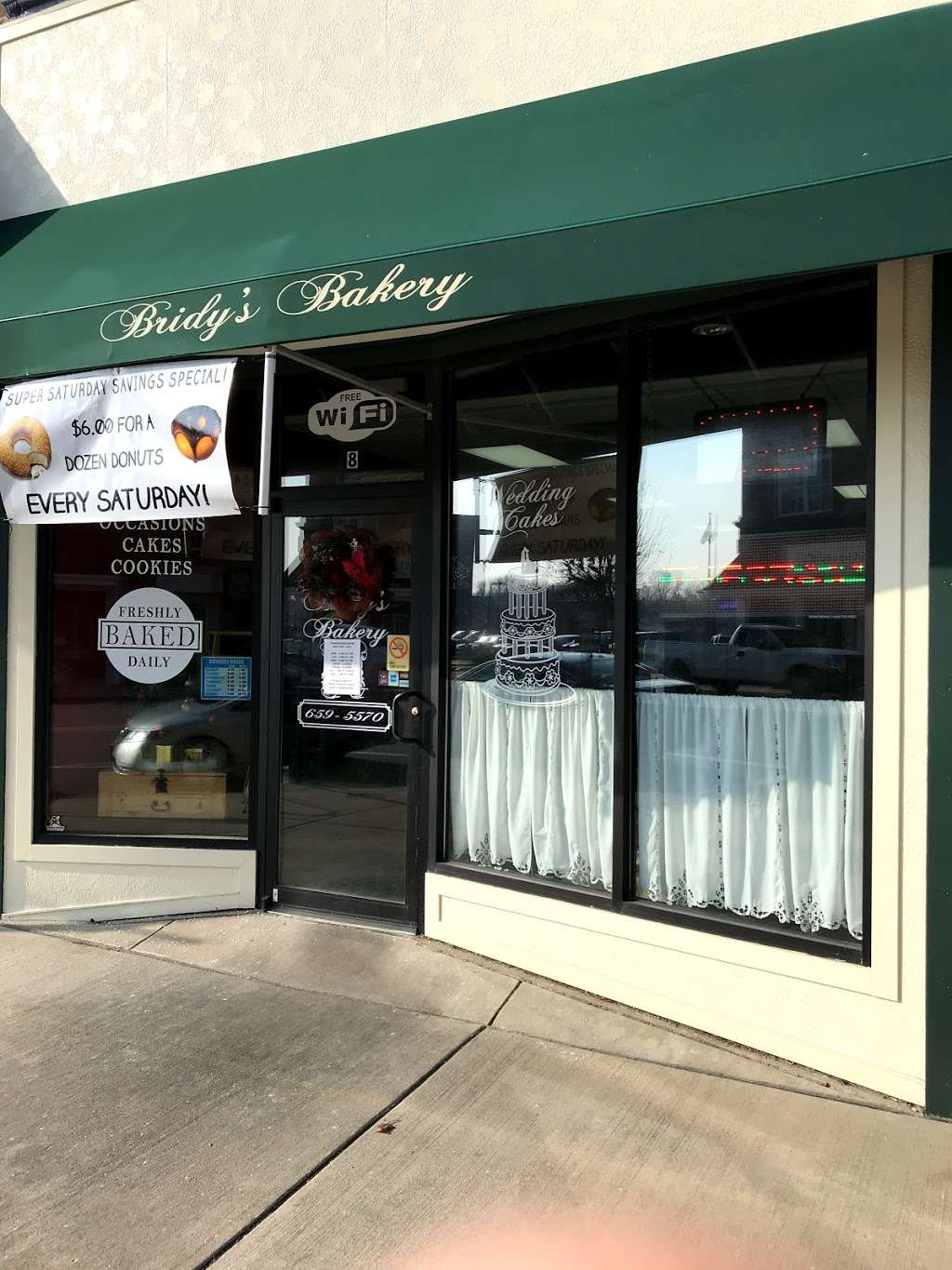Bridys Bakery Inc | 8 S Main St, Frankfort, IN 46041, USA | Phone: (765) 659-5570