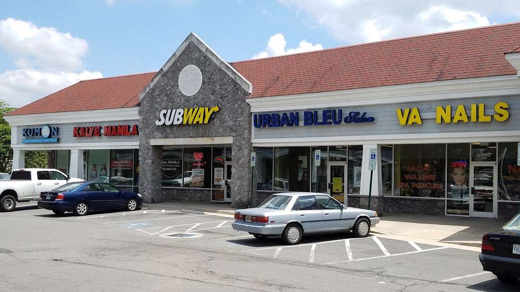 Subway Restaurants | 21950 Cascades Pkwy #110, Sterling, VA 20164 | Phone: (703) 430-6300