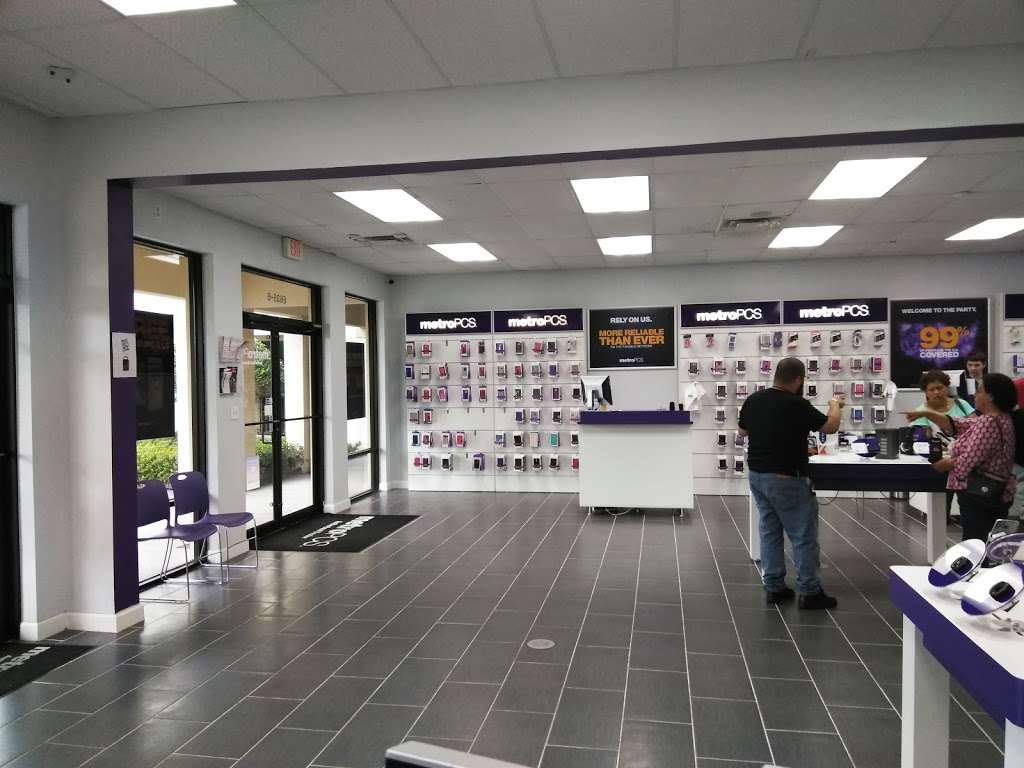 Metro by T-Mobile | 6635 Florida Ave S, Lakeland, FL 33813, USA | Phone: (863) 709-9130