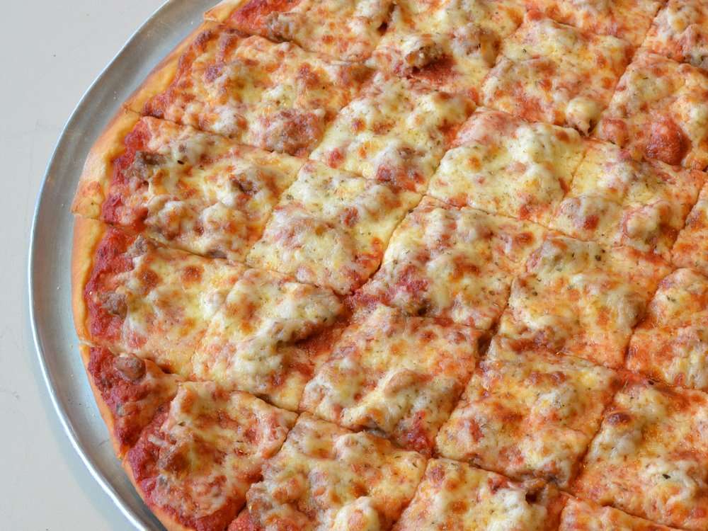 Waldo Cooneys Pizza | 2216, 6733 Cermak Rd, Berwyn, IL 60402 | Phone: (708) 749-7997