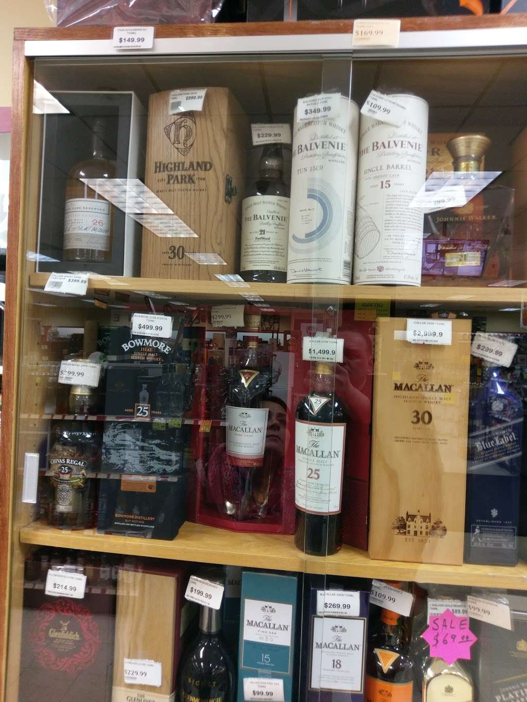 Liquor Barn | 8170 W Golf Rd, Niles, IL 60714, USA | Phone: (847) 581-0060