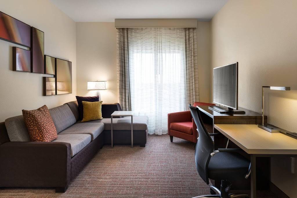 Residence Inn by Marriott Dallas Plano/Richardson at Coit Rd. | 300 Silverglen Dr, Plano, TX 75075, USA | Phone: (972) 596-3200