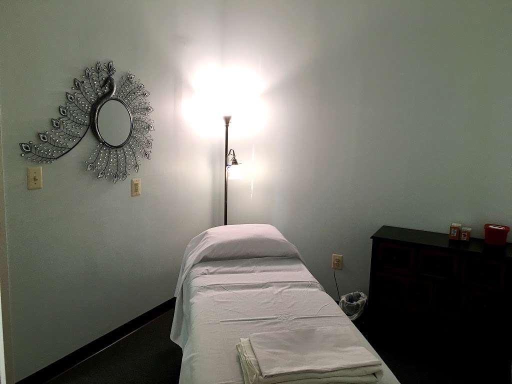 Glenwood Acupuncture and Healing Arts | 2465 MD-97 Suite 11, Glenwood, MD 21738 | Phone: (410) 489-9175