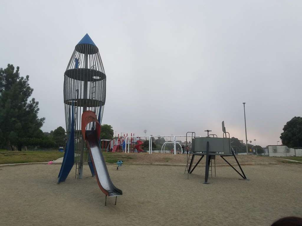 Los Arboles Rocketship Park | 5101 Cll De Ricardo, Torrance, CA 90505, USA | Phone: (310) 328-5310