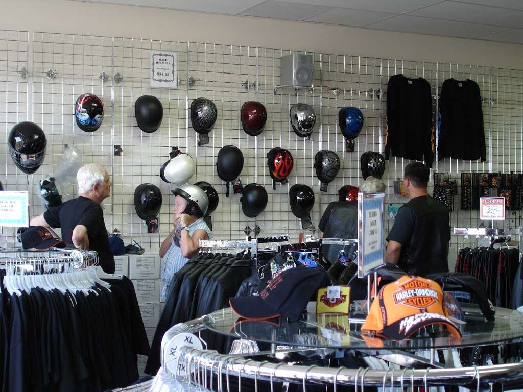 Renegade Classics Biker Outlet | 511 Commack Rd, Deer Park, NY 11729, USA | Phone: (631) 667-7433