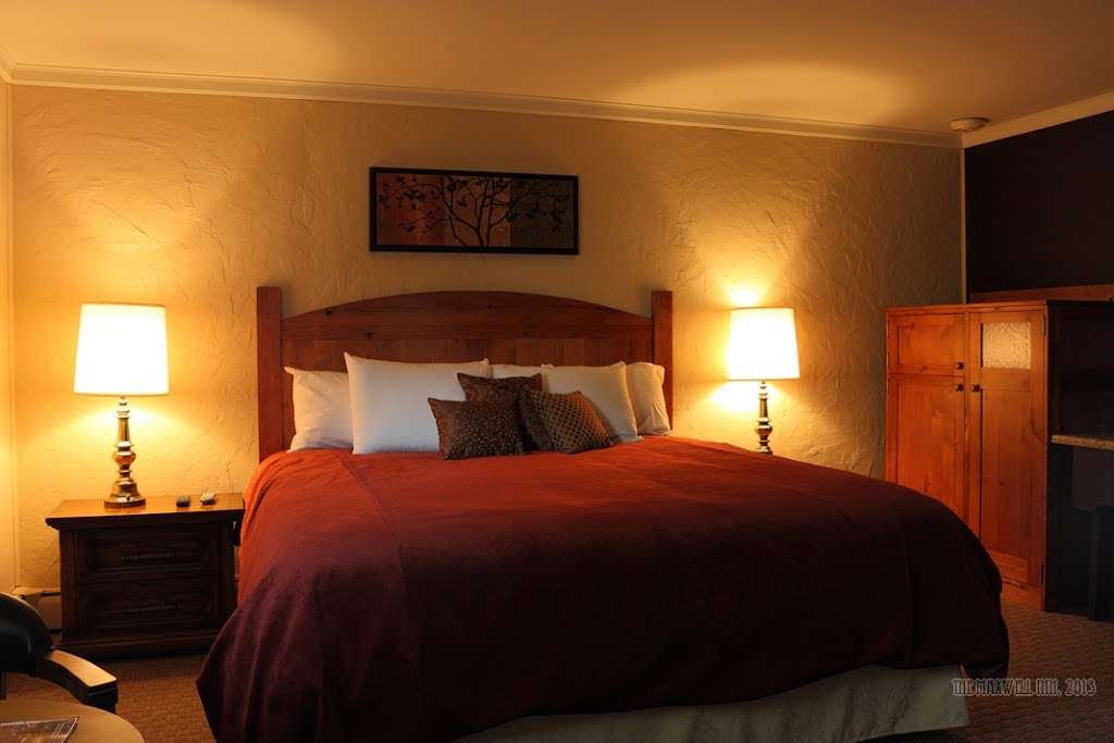 The Maxwell Inn | 553 W Elkhorn Ave, Estes Park, CO 80517, USA | Phone: (970) 586-2833