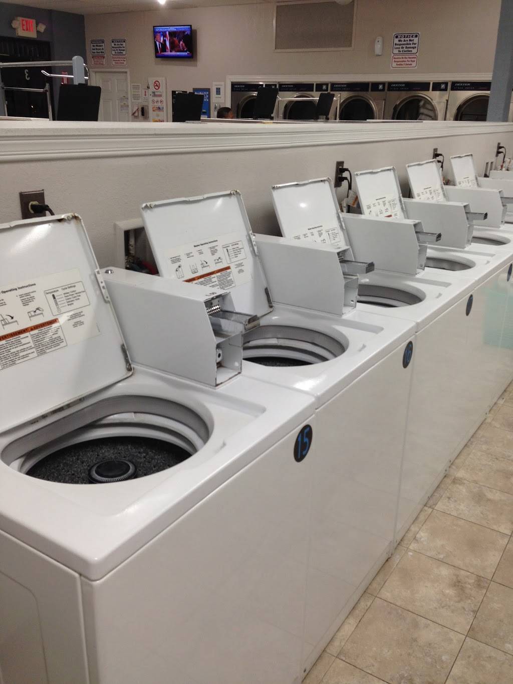 Laundromat Low Cost | 2050 Trawood Dr Suite # 2 - 3, El Paso, TX 79935, USA | Phone: (915) 239-1602