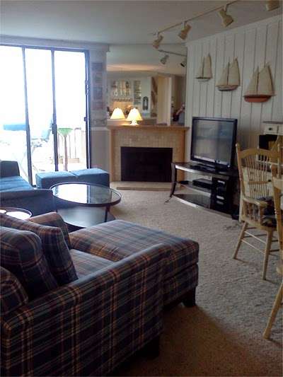 Oceanside Vacation & Beach Rentals | 401 N Coast Hwy, Oceanside, CA 92054 | Phone: (760) 672-4966