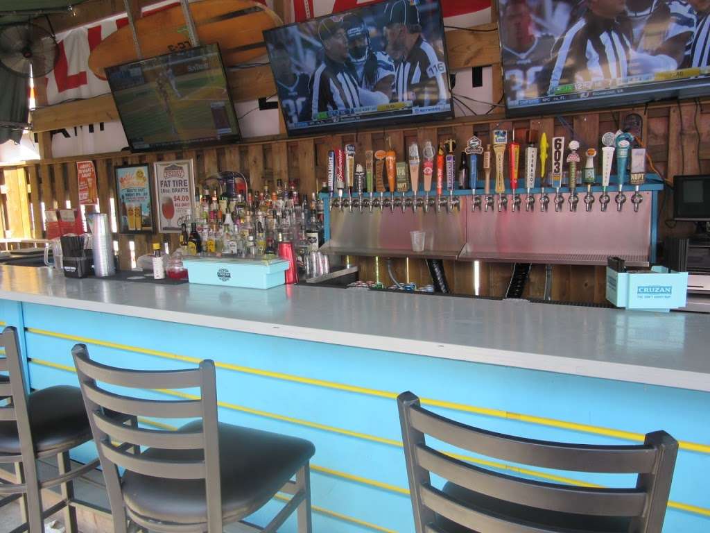 Charlies Tap House | 9A Ocean Blvd, Hampton, NH 03842 | Phone: (603) 929-9005