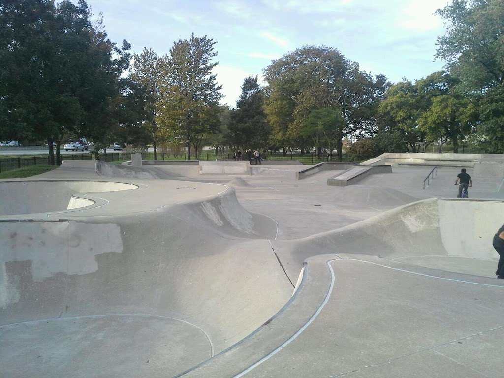 Burnham Skate Park | Burnham Park, Chicago, IL 60616, USA | Phone: (312) 742-7529