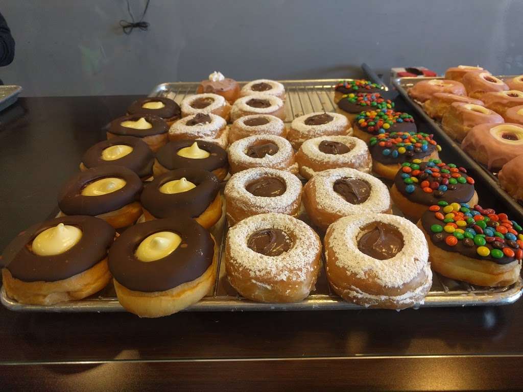 Wongz Donutz | 30628 Benton Rd, Winchester, CA 92596, USA | Phone: (951) 926-0668