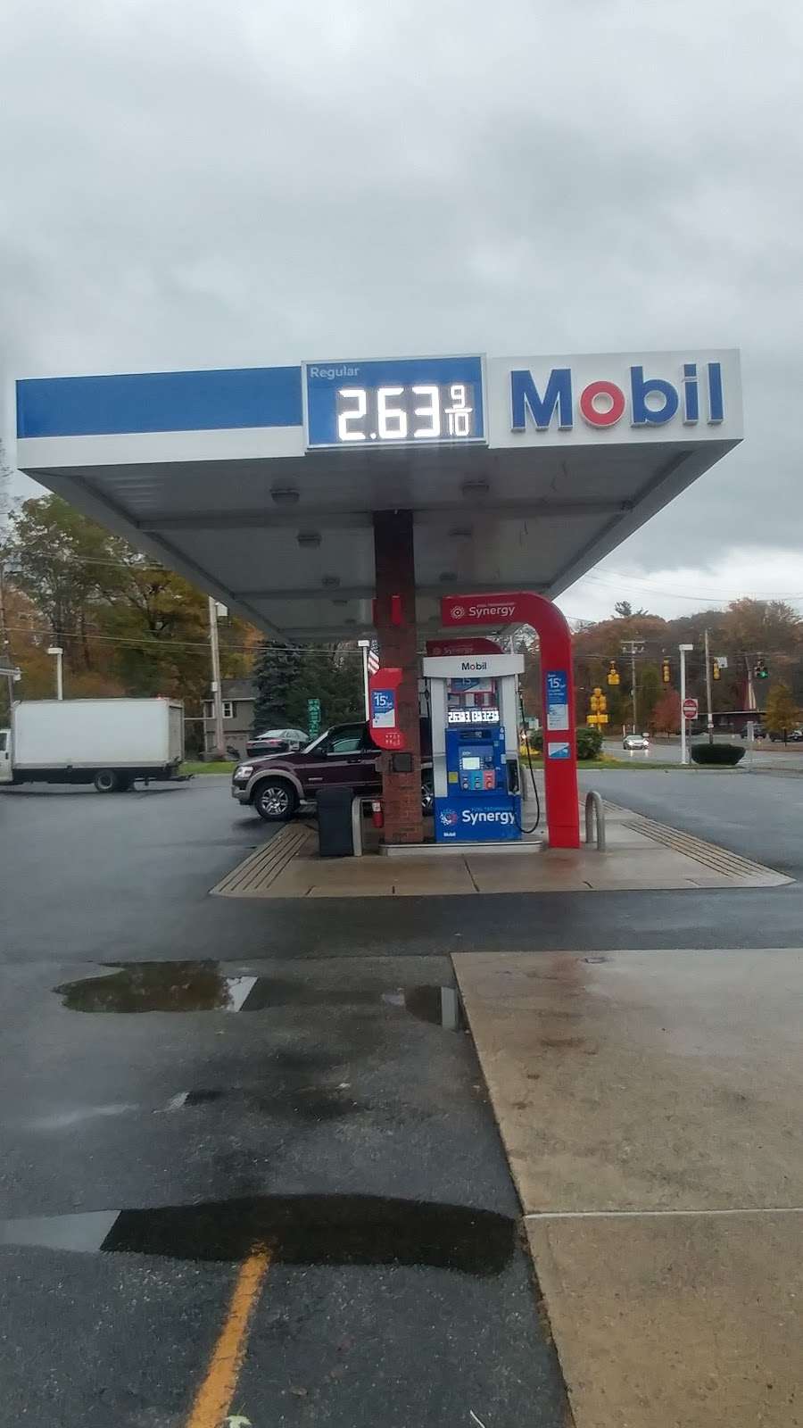 Mobil | 324 Cambridge St, Burlington, MA 01803, USA | Phone: (781) 272-6220