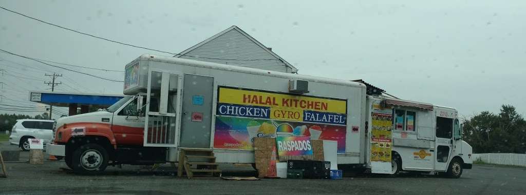 Halal Kitchen | 43083 John Mosby Hwy, Chantilly, VA 20152, USA | Phone: (202) 867-2854