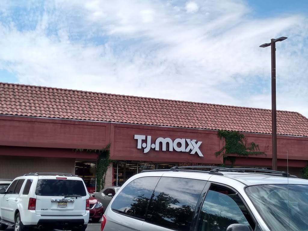 T.J. Maxx | 7200 Montgomery Blvd NE, Albuquerque, NM 87109, USA | Phone: (505) 881-0894