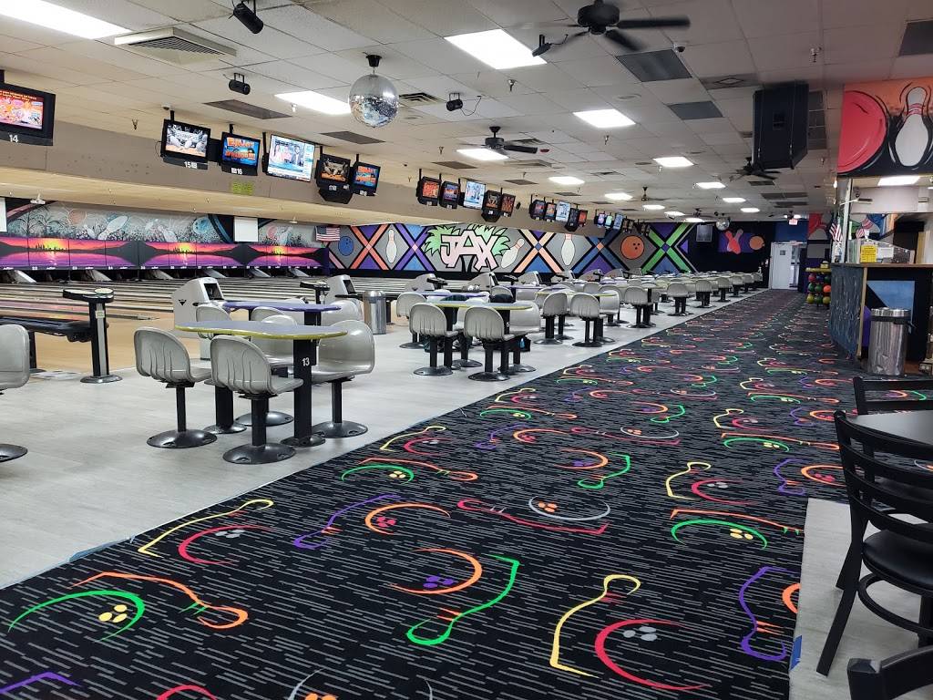 Jax Lanes Bowling Center - bowling alley  | Photo 3 of 10 | Address: 8720 Beach Blvd, Jacksonville, FL 32216, USA | Phone: (904) 641-2222