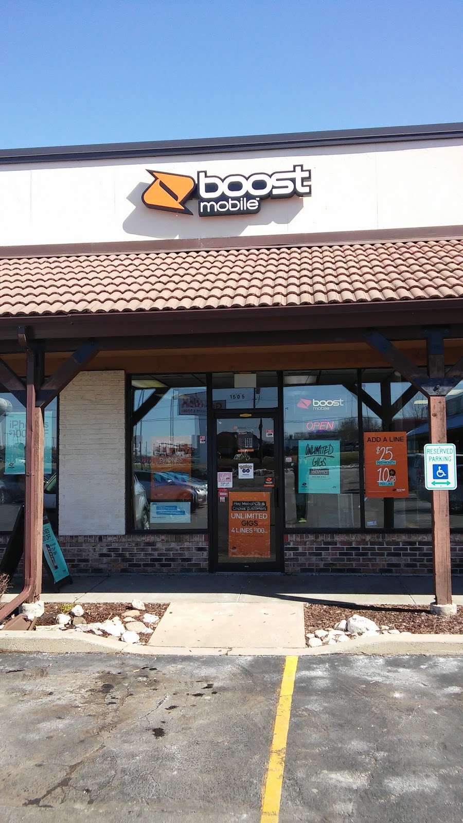 Boost Mobile | 1505 81st Ave, Merrillville, IN 46410, USA | Phone: (219) 795-1819