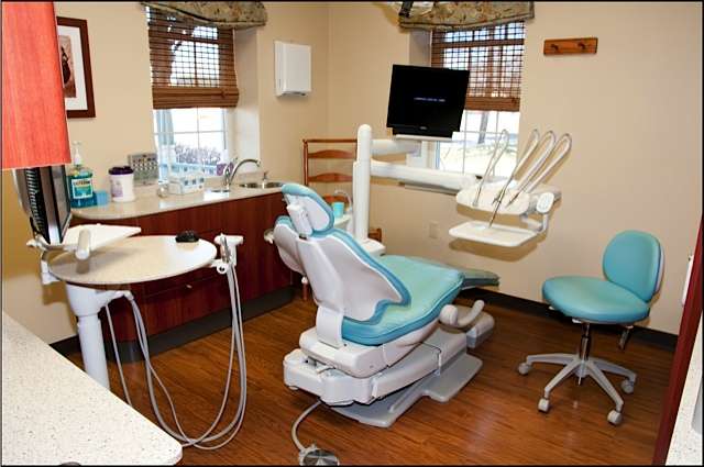 Limerick Dental Care | 397 W Ridge Pike, Royersford, PA 19468, USA | Phone: (610) 409-2644