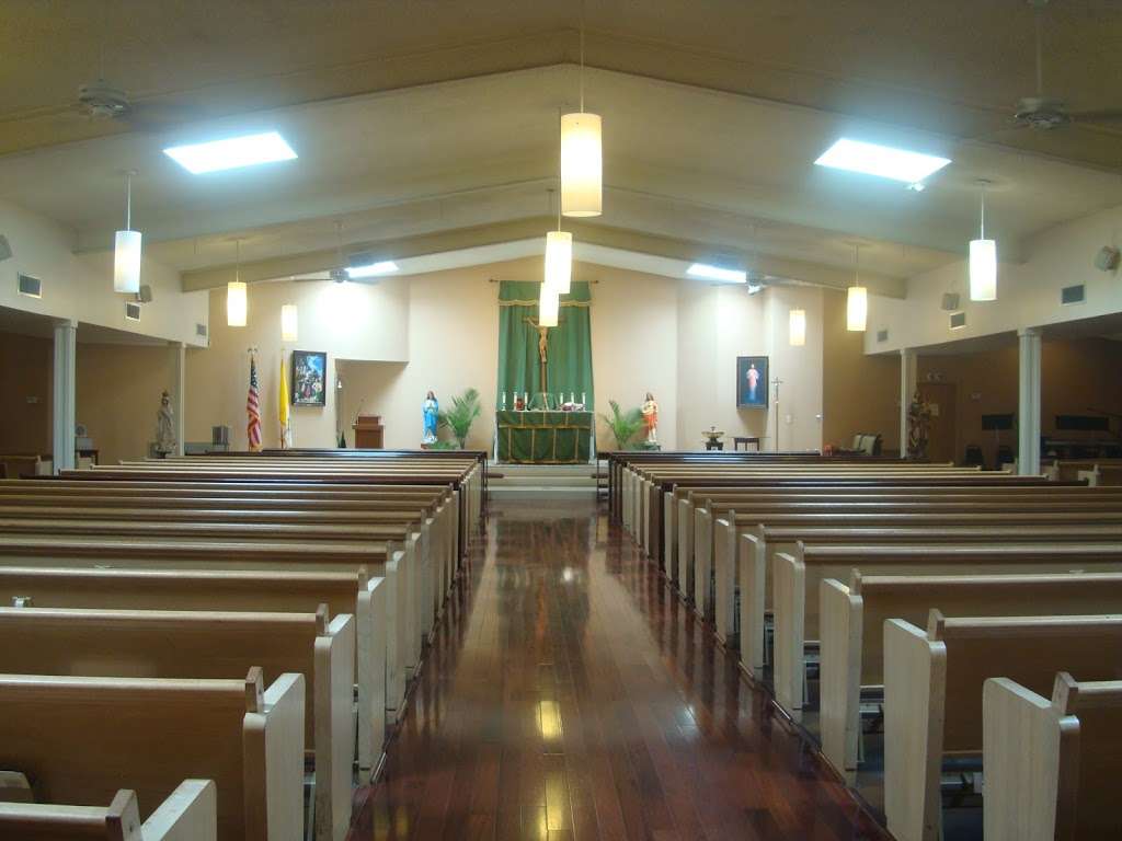 St. Charles Borromeo Catholic Church | 8615 W Peoria Ave, Peoria, AZ 85345, USA | Phone: (623) 979-3418