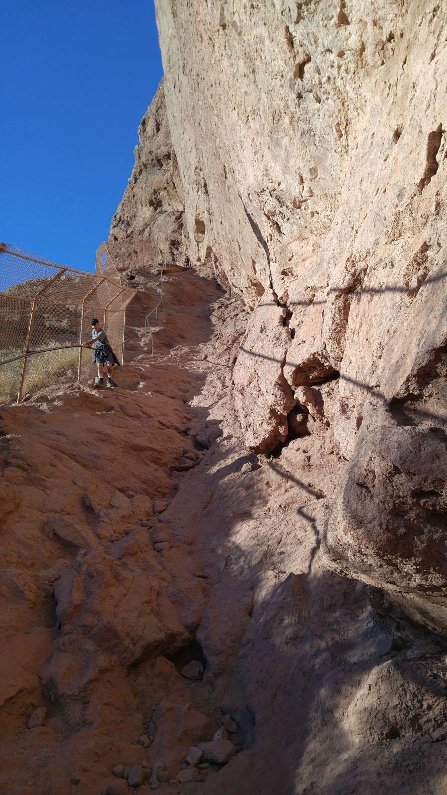Camelback Mountain | 6131 Phoenix, Paradise Valley, AZ 85253, USA | Phone: (602) 534-5867