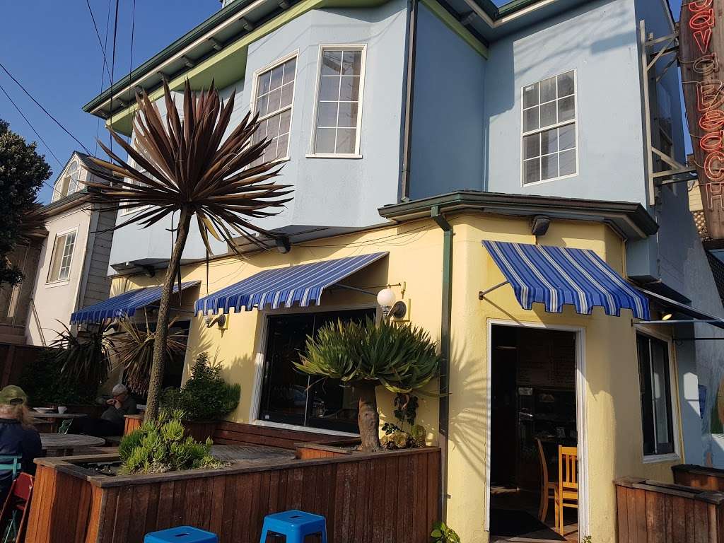 Java Beach Café | 1396 La Playa St, San Francisco, CA 94122, USA | Phone: (415) 665-5282