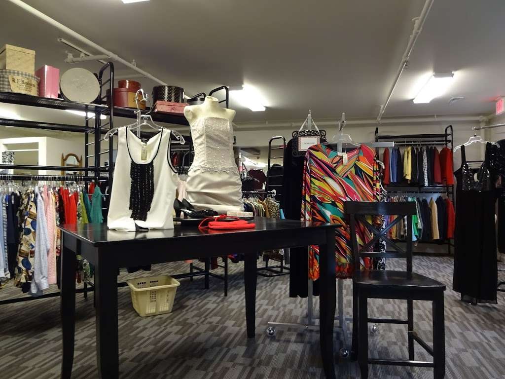 Brandywine Consignment Shop | 368 W Uwchlan Ave, Downingtown, PA 19335 | Phone: (610) 269-8622